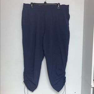 Columbia XL Women’s Lightweight Tech Cropped Pants, Moisture Wicking #outdoors